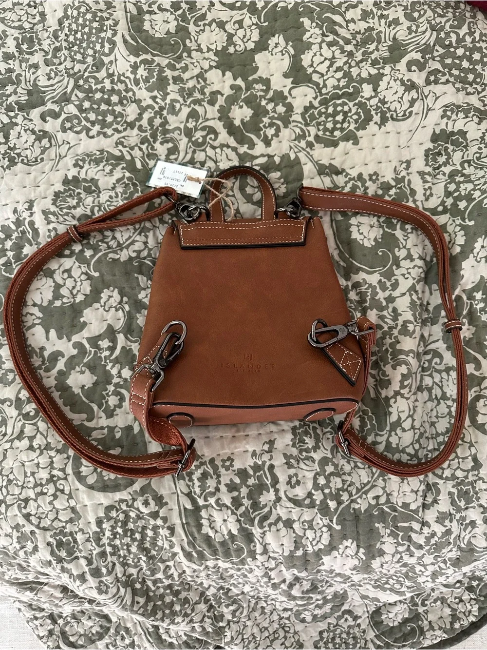 Islander Bag - Picture 2 of 7